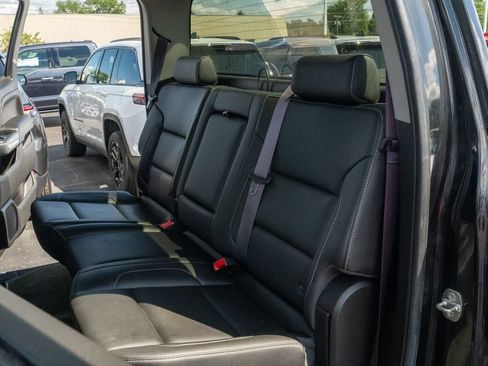 Used 2016 Chevrolet Silverado 2500 LT w/ Midnight Edition AWD/4WD image 15