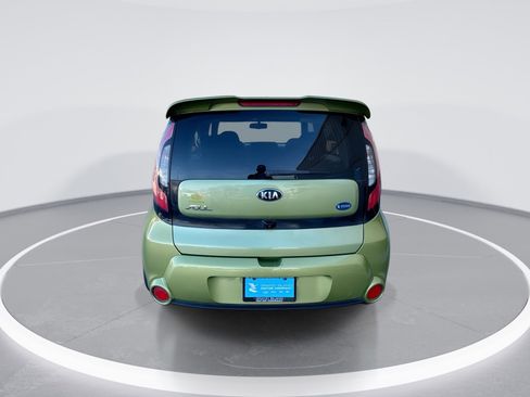 Used 2015 Kia Soul ! image 7