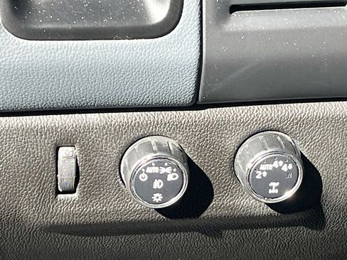 Used 2022 Chevrolet Colorado Z71 image 10