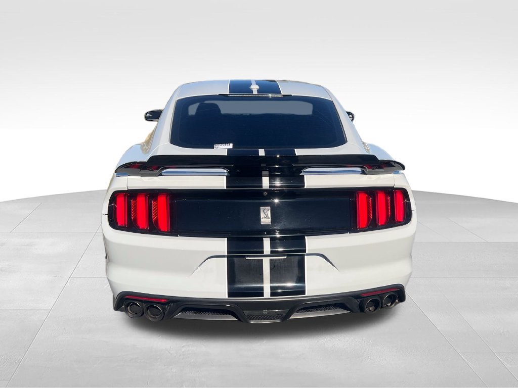Used 2017 Ford Mustang Shelby GT350 RWD image 4