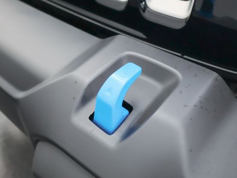 Used 2023 Jeep Wrangler Sahara w/ Cold Weather Group image 43