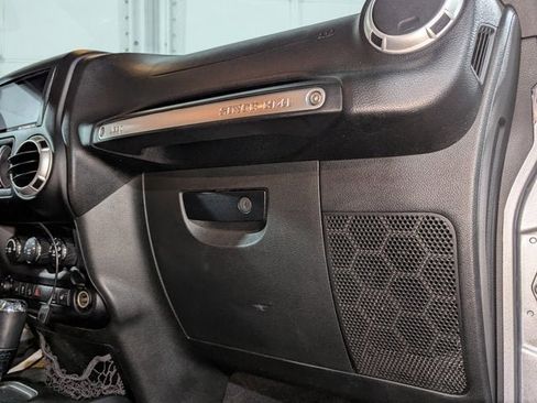 Used 2015 Jeep Wrangler Unlimited Sahara w/ Dual Top Group image 21