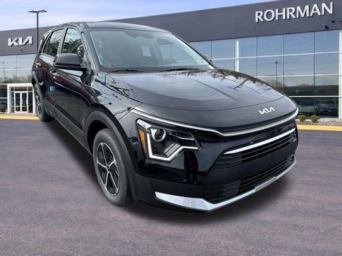 New 2026 Kia Niro LX FWD image 3