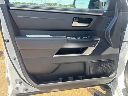 New 2026 Toyota Sequoia Platinum AWD/4WD image 7