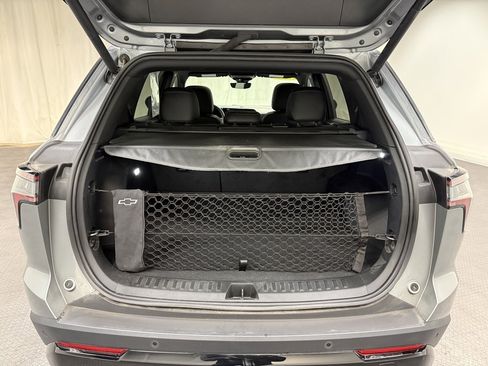 Used 2025 Chevrolet Equinox RS w/ Safety and Technology Package image 5