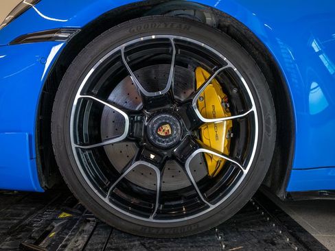 Used 2022 Porsche 911 Turbo S image 29