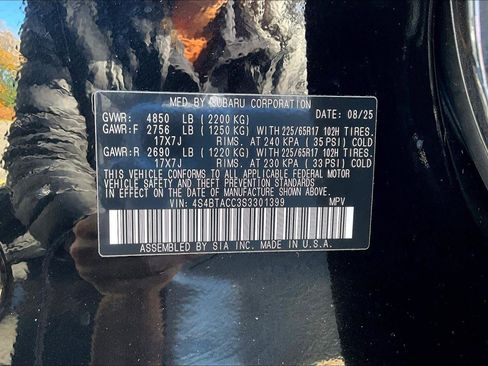 Used 2025 Subaru Outback Premium image 31