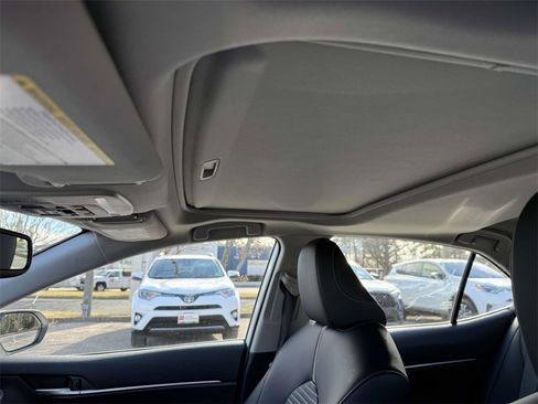 Certified 2023 Toyota Camry SE image 13