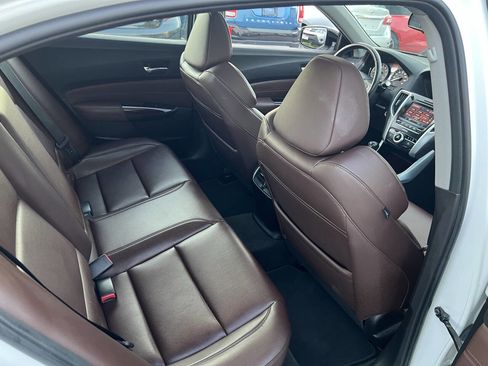 Used 2017 Acura TLX image 13