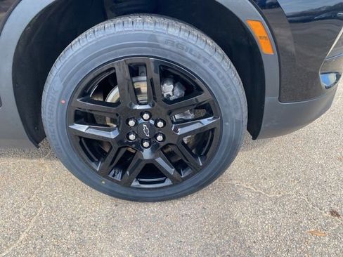 Used 2023 Chevrolet Blazer LT FWD image 27