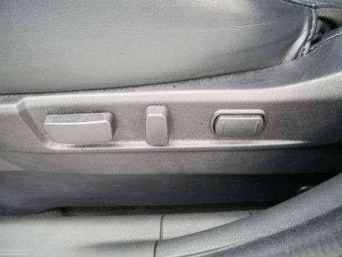 Used 2022 Mitsubishi Outlander SEL image 15