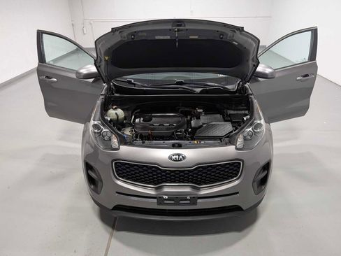 Used 2018 Kia Sportage LX image 13