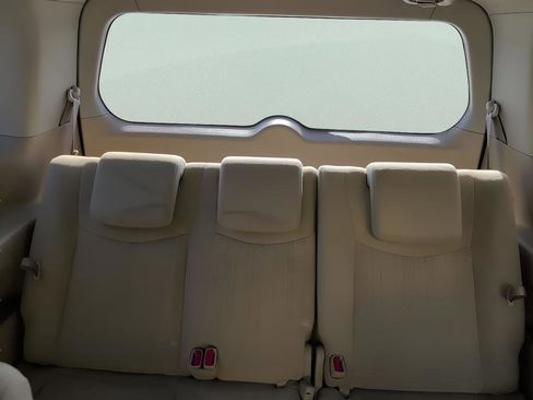 Used 2011 Nissan Quest S image 30