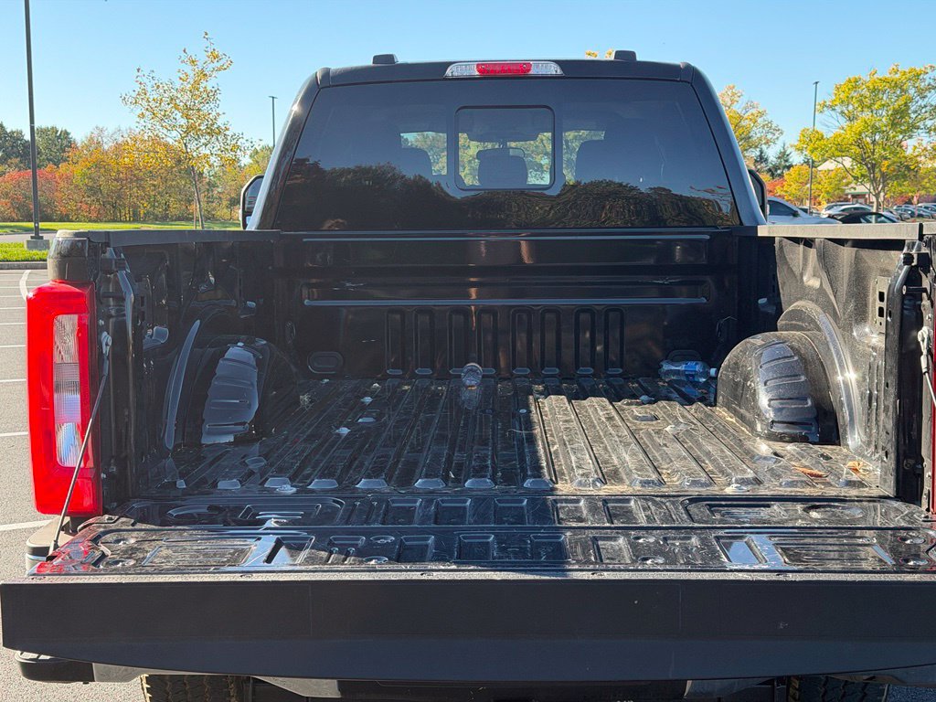 Used 2026 Ford F250 XLT w/ FX4 Off-Road Package AWD/4WD image 9