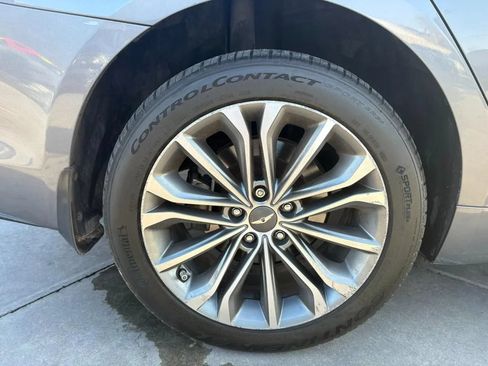 Used 2015 Hyundai Genesis 3.8 w/ Option Group 04 AWD/4WD image 35