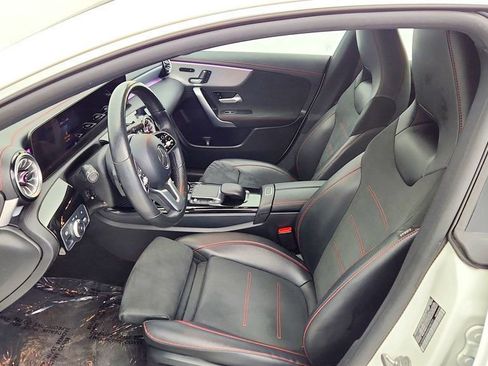Used 2022 Mercedes-Benz CLA 250 4MATIC image 18