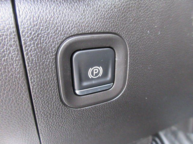 Used 2025 GMC Sierra 2500 Pro w/ Convenience Package AWD/4WD image 19