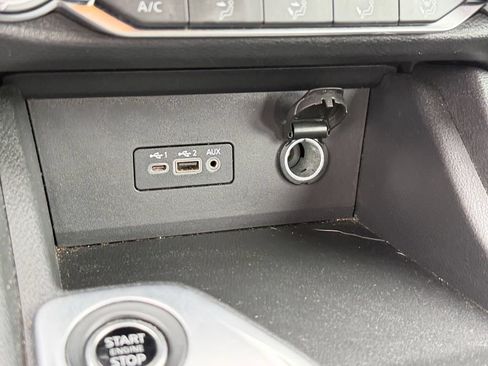 Used 2023 Nissan Sentra SV FWD image 24