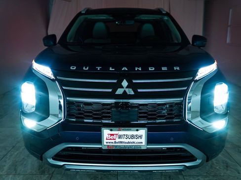 New 2026 Mitsubishi Outlander SE image 31