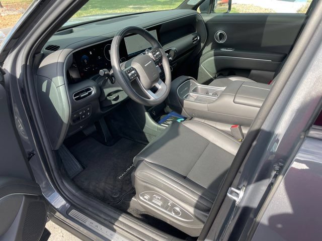 Used 2026 Hyundai Palisade Calligraphy AWD/4WD image 9