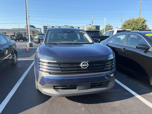 Used 2025 Nissan Kicks S AWD/4WD image 5