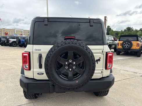 Used 2025 Ford Bronco Big Bend AWD/4WD image 4