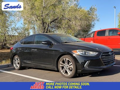 Used 2017 Hyundai Elantra Limited w/ Limited Tech Package 04