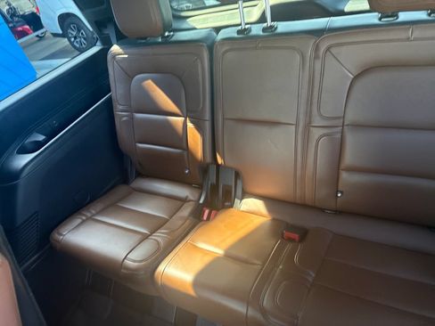 Used 2024 Lincoln Navigator Reserve AWD/4WD image 41