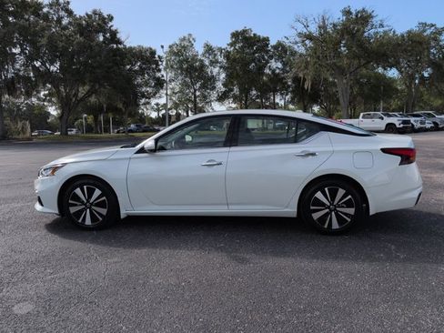 Certified 2022 Nissan Altima 2.5 SL FWD image 7