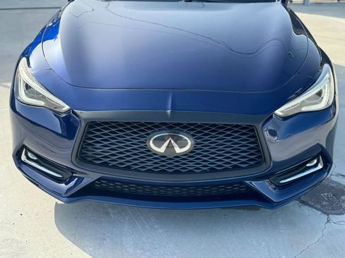 Used 2017 INFINITI Q60 3.0t w/ Premium Plus Package 3.0T image 10