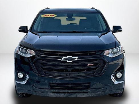 Used 2019 Chevrolet Traverse RS image 2