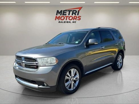 Used 2013 Dodge Durango Crew image 2