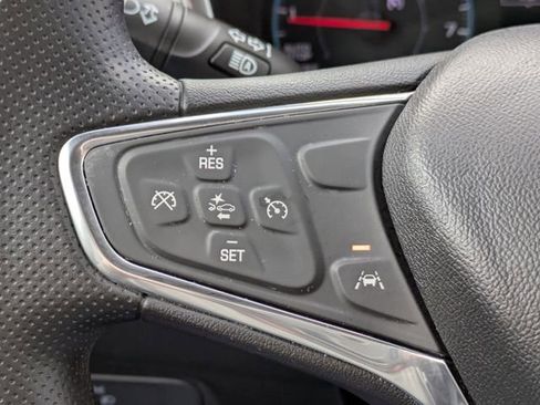 Used 2020 Chevrolet Equinox LS image 23