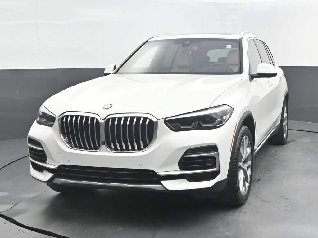 Used 2022 BMW X5 sDrive40i w/ Premium Package RWD image 1