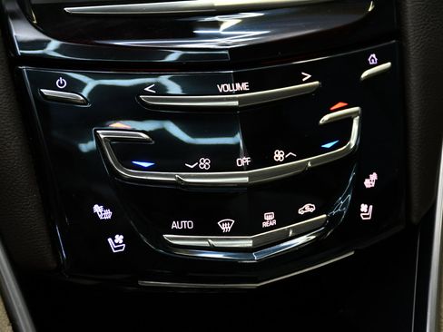 Used 2013 Cadillac XTS Premium w/ Driver Assist Package image 24