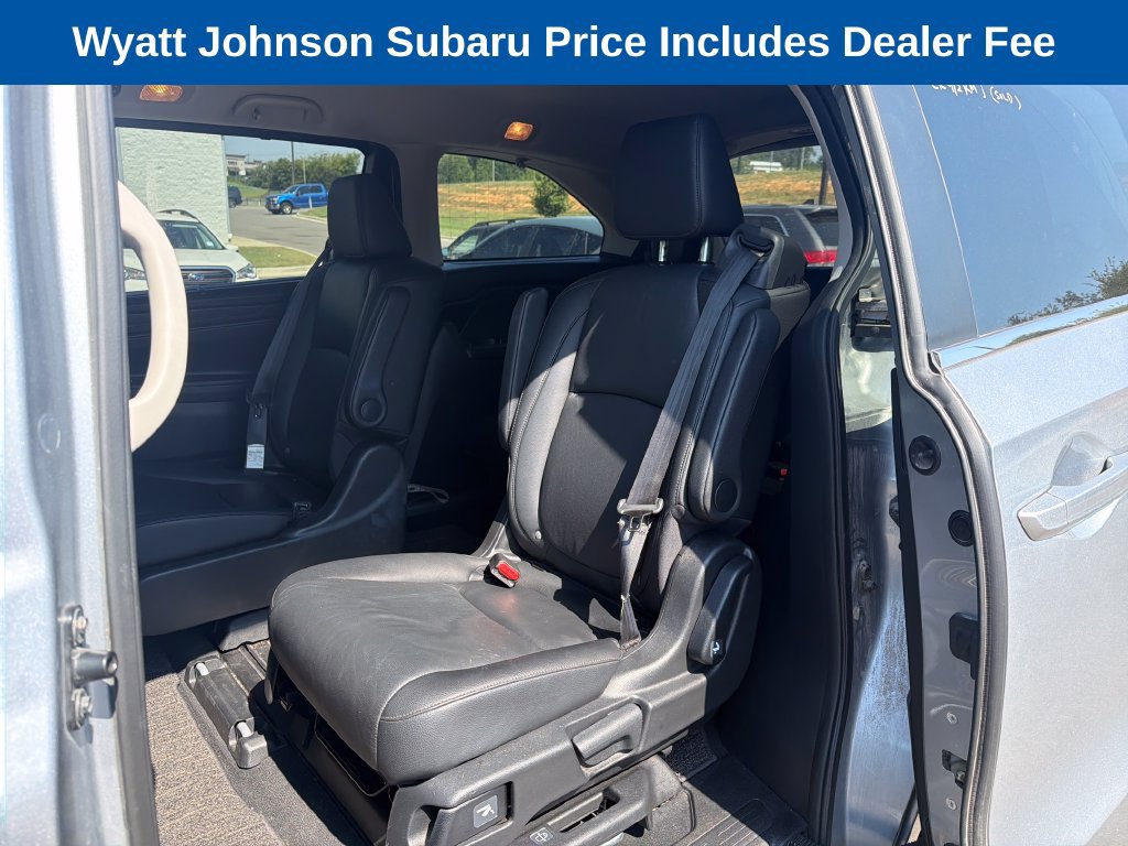 Used 2025 Honda Odyssey EX-L image 32