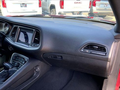 Used 2021 Dodge Challenger SXT w/ Blacktop Package image 17