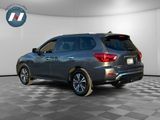 Used 2019 Nissan Pathfinder SL image 3