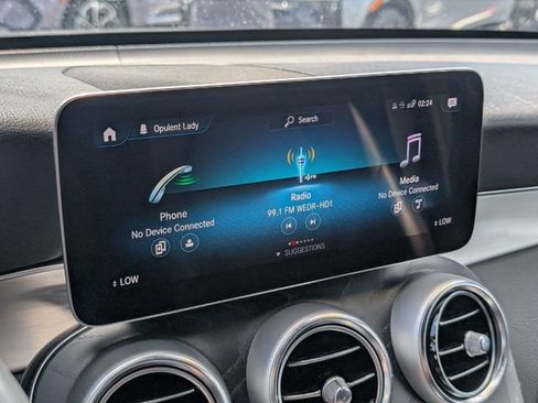 Used 2022 Mercedes-Benz GLC 300 image 22