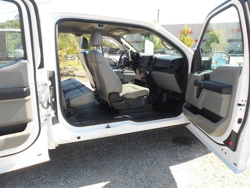 Used 2018 Ford F150 XL w/ XL Power Equipment Group image 16