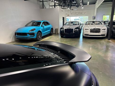 Used 2023 Porsche 911 Dakar image 19