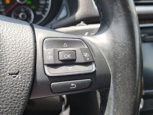 Used 2012 Volkswagen Passat 2.5 SEL FWD image 18