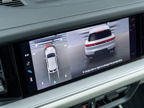 New 2026 Porsche Cayenne AWD/4WD image 33