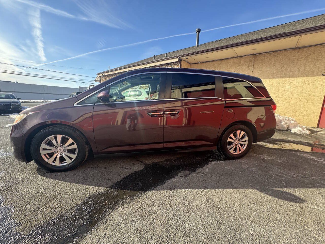 Used 2014 Honda Odyssey EX-L image 3