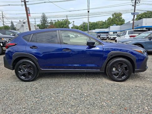 Used 2024 Subaru Crosstrek 2.0i AWD/4WD image 9