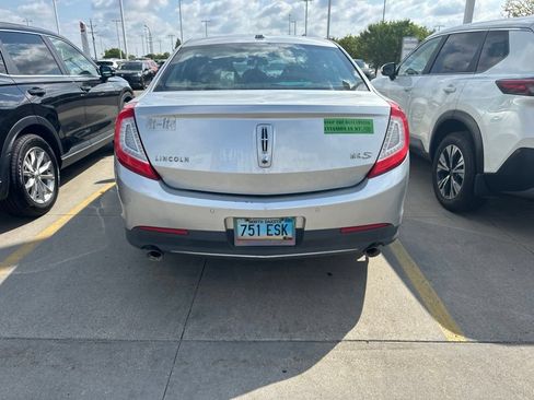 Used 2013 Lincoln MKS FWD image 5
