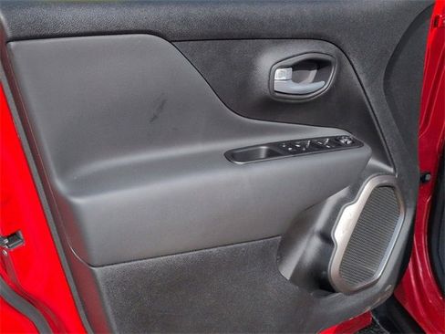 Certified 2023 Jeep Renegade Limited w/ Sun/Sound Group image 15