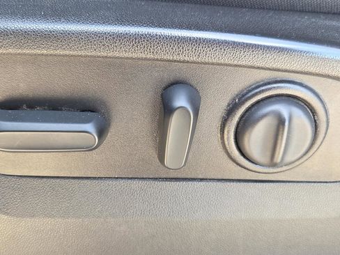 Used 2021 GMC Sierra 1500 SLE image 34