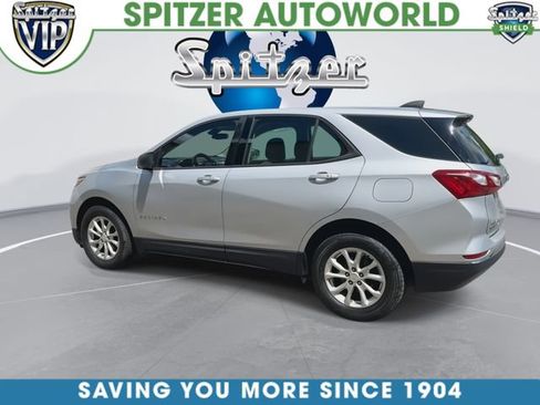 Used 2018 Chevrolet Equinox LS AWD/4WD image 7