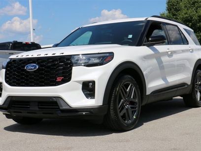 New 2025 Ford Explorer ST w/ Sun And Sound Package